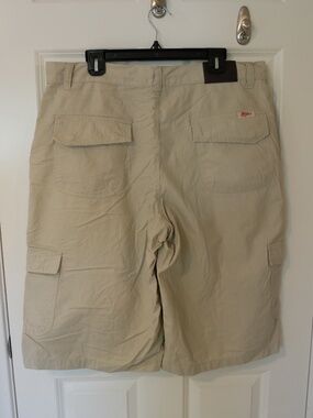 Mecca Mens Cargo Shorts~